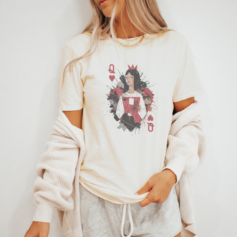 Queen of Hearts Graphic Tee Abstract Art Design Crown